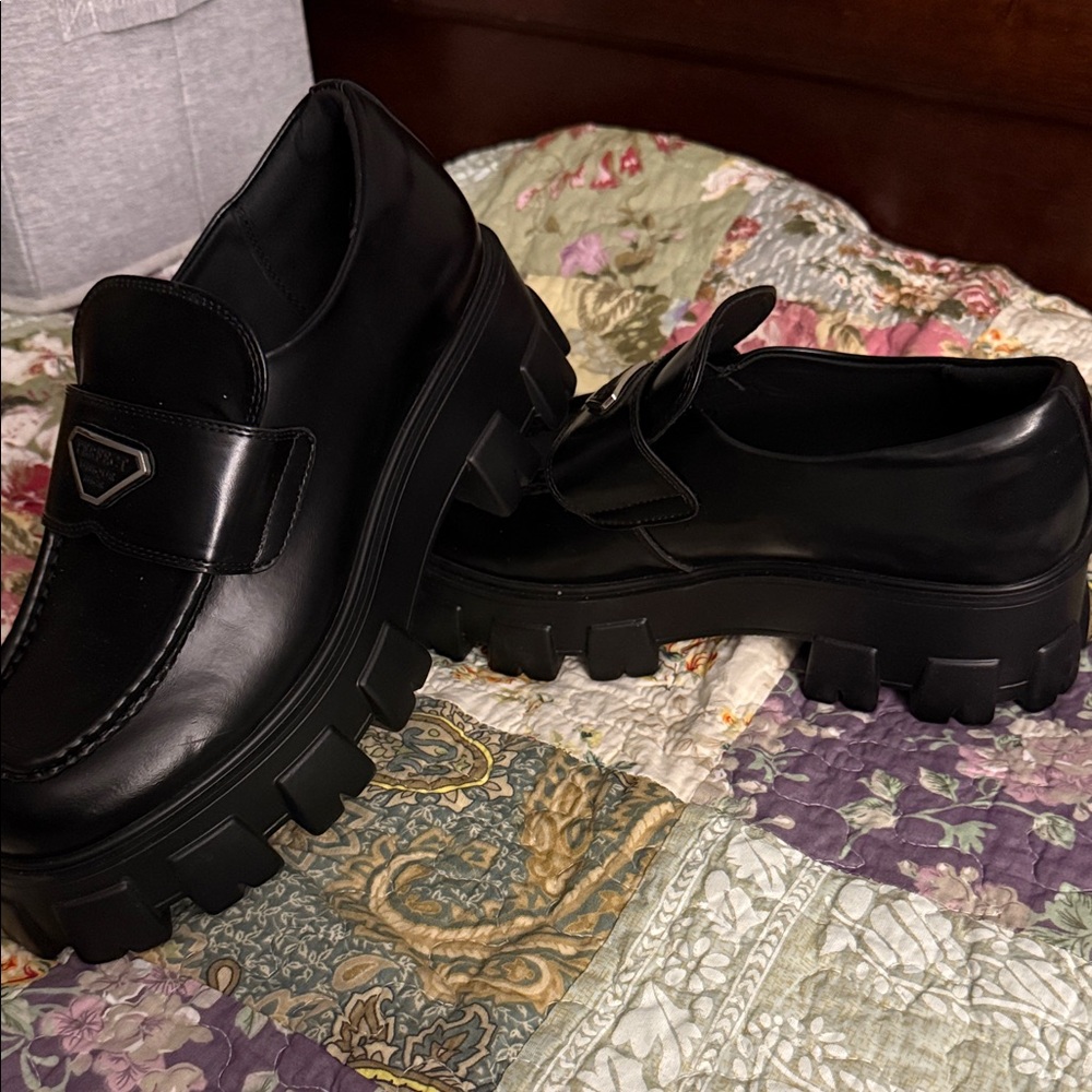 Dream Pairs Black Men's Slip-On Loafers - Picture 5 of 5